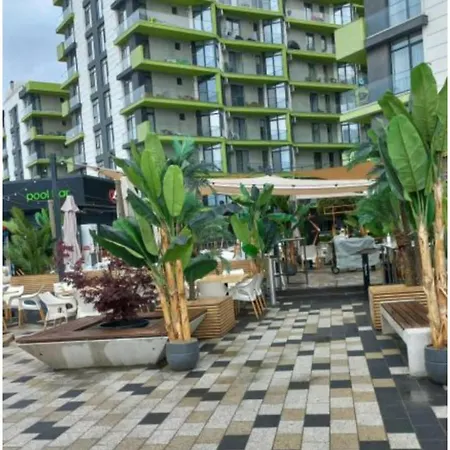 Elysium Pool & Prima Linie La Plaja Apartament