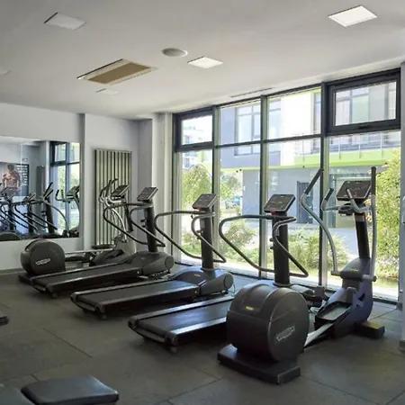 Elysium Pool & Prima Linie La Plaja Apartament *